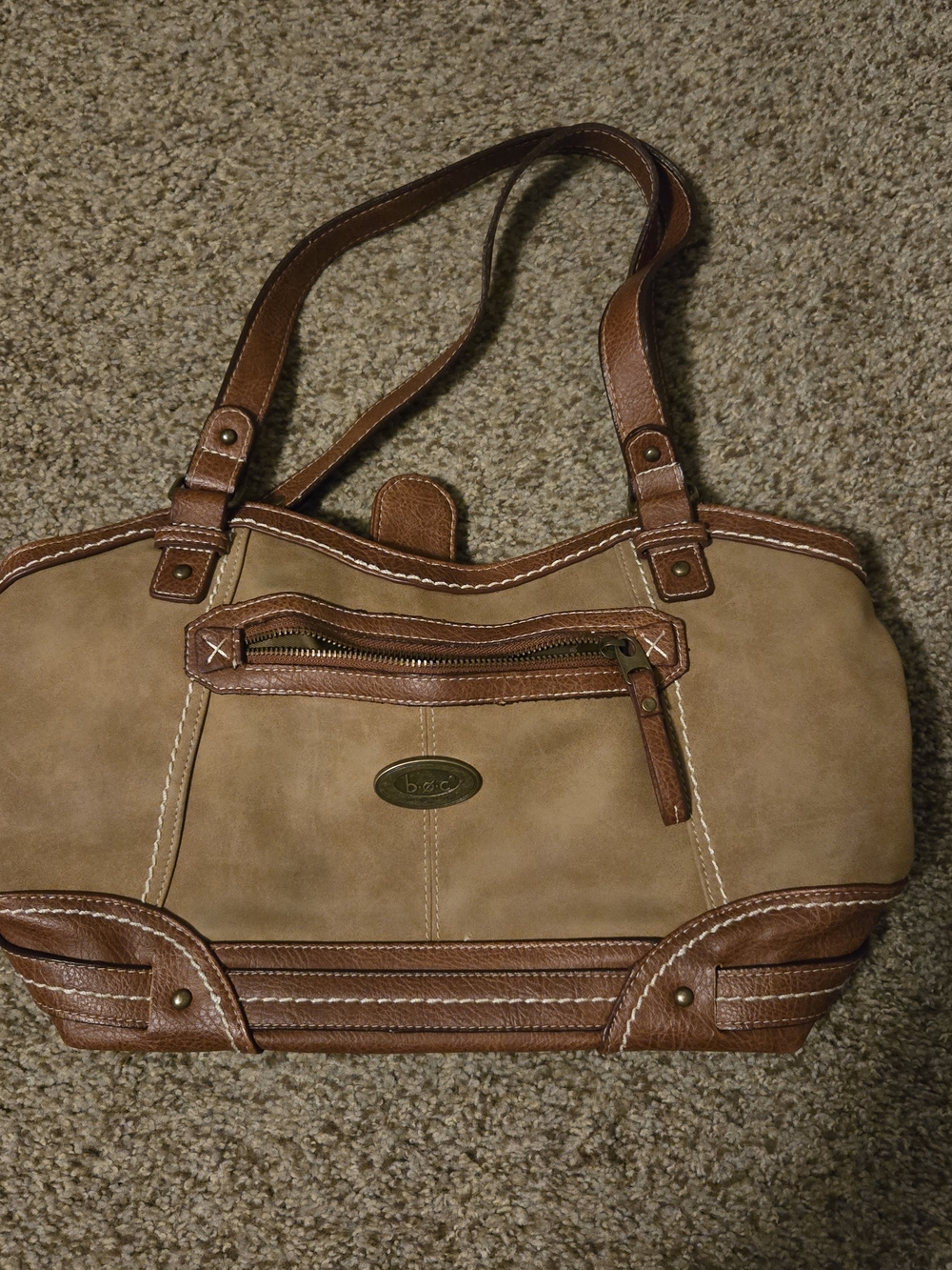 b.o.c- Born Concept- Chestnut Trim- Tan Shoulder Bag- with Multiple Zip Pockets
